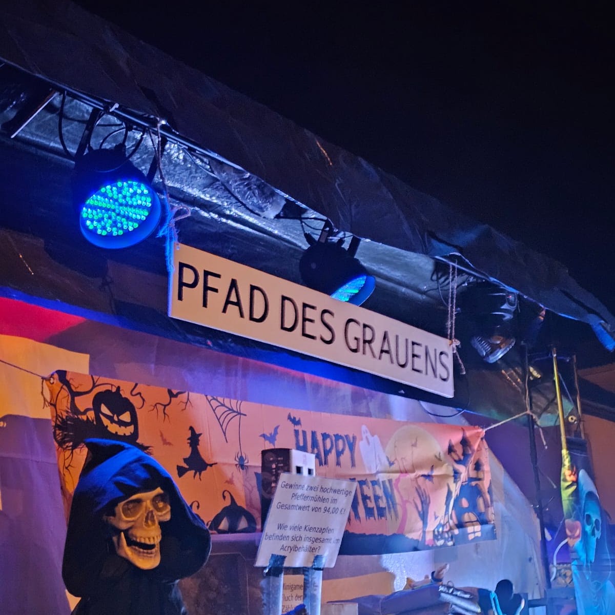 Das Team am Banner Pfad des Grauens